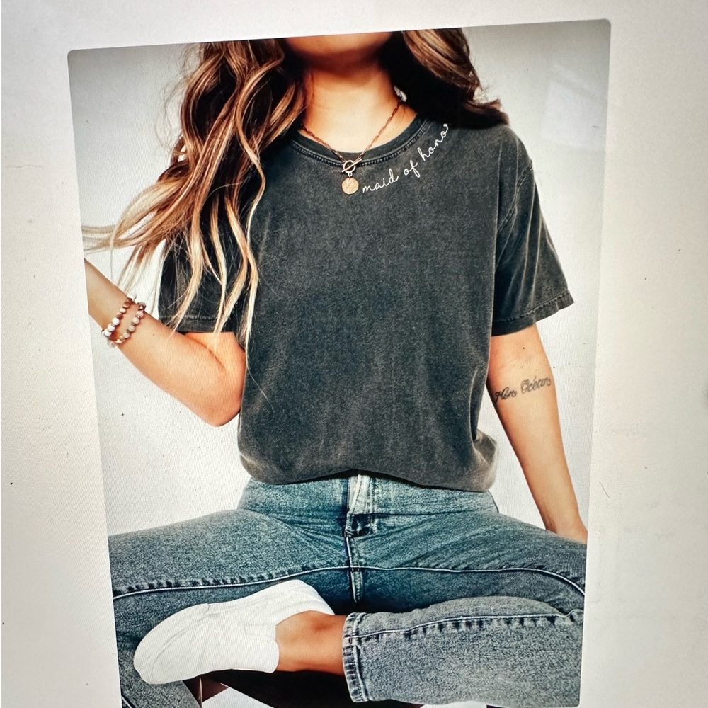 Minimalist Maid of Honor T-shirt - NWT